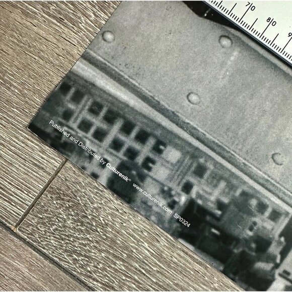 Y2K Friends TV Show Poster New York City Lunch Atop a Skyscraper 36x12 Rolled - Picture 4 of 7